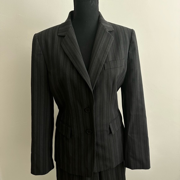 VINTAGE 90’s ANTONIO MELANI Business Suit - Picture 4 of 6